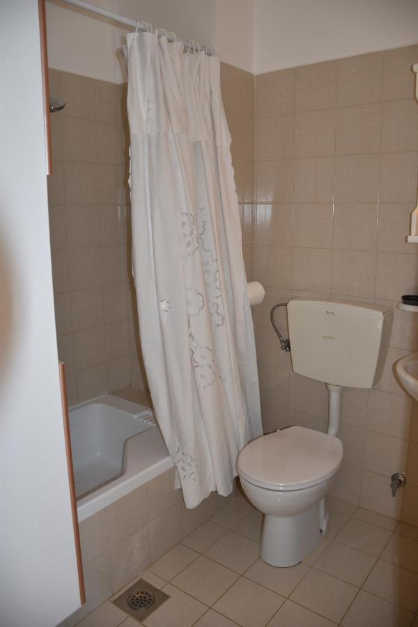 App Rojko Apartman Lovrečica Kültér fotó